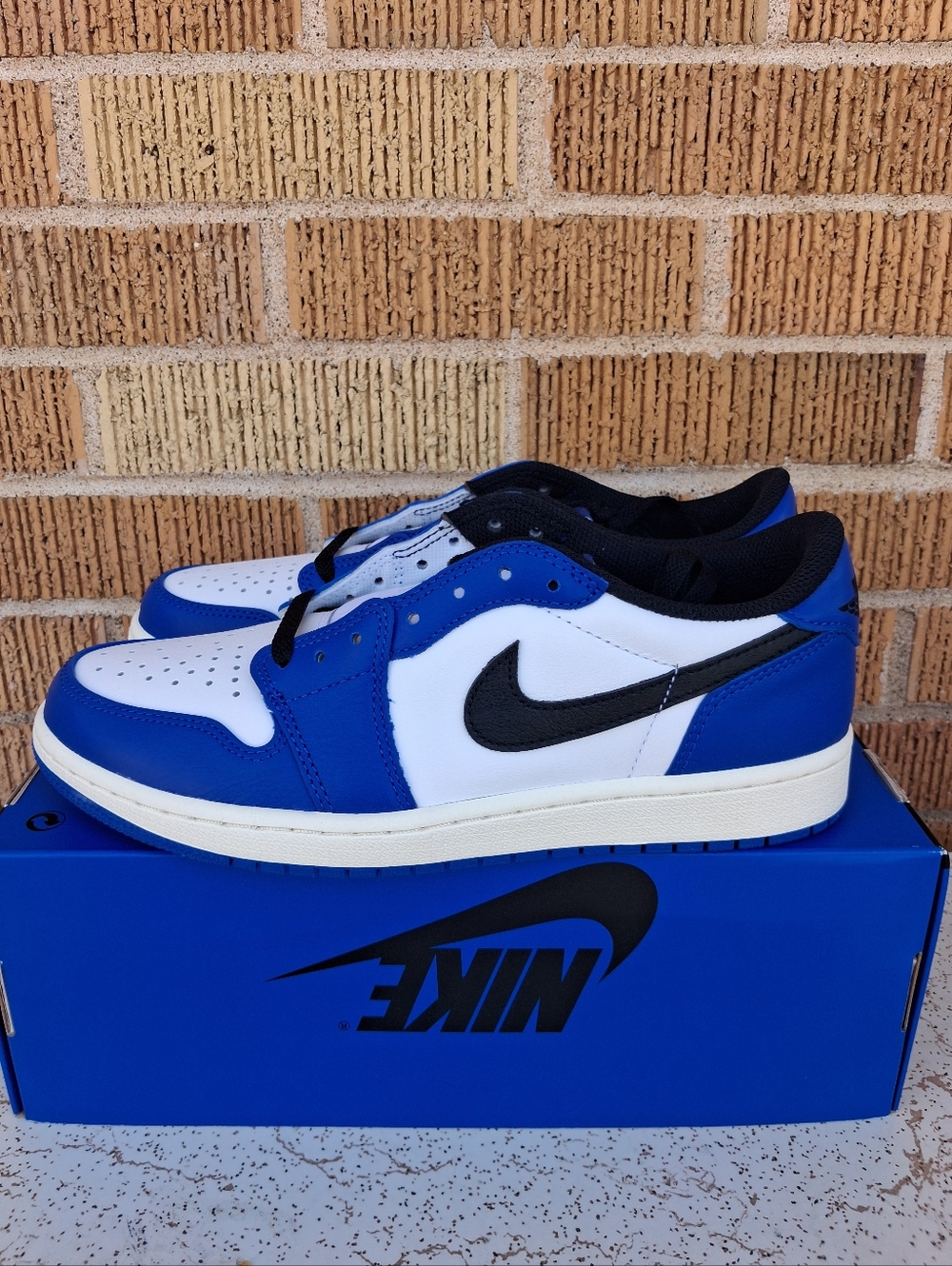 Men’s Size 8.5 Air Jordan 1 Retro Low OG Game Royal Blue CZ0790-140 ((No Lid)) - Picture 3 of 7